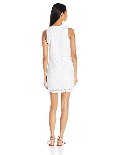 ALMOST FAMOUS Women's Fully Lined Lace Dress
